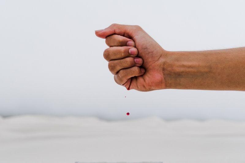 bloedvlekken in tapijt